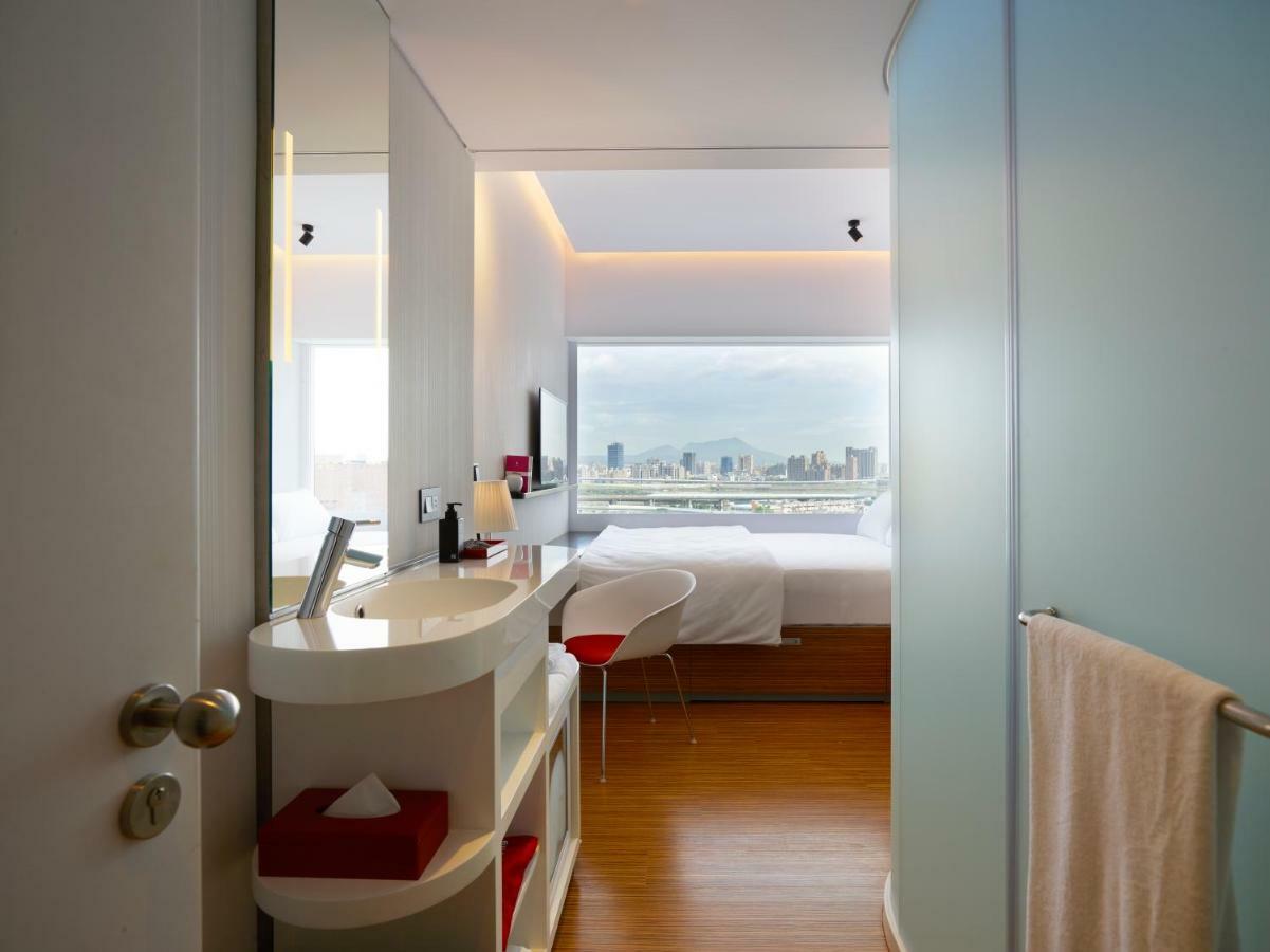 Citizenm Taipei North Gate Otel Dış mekan fotoğraf